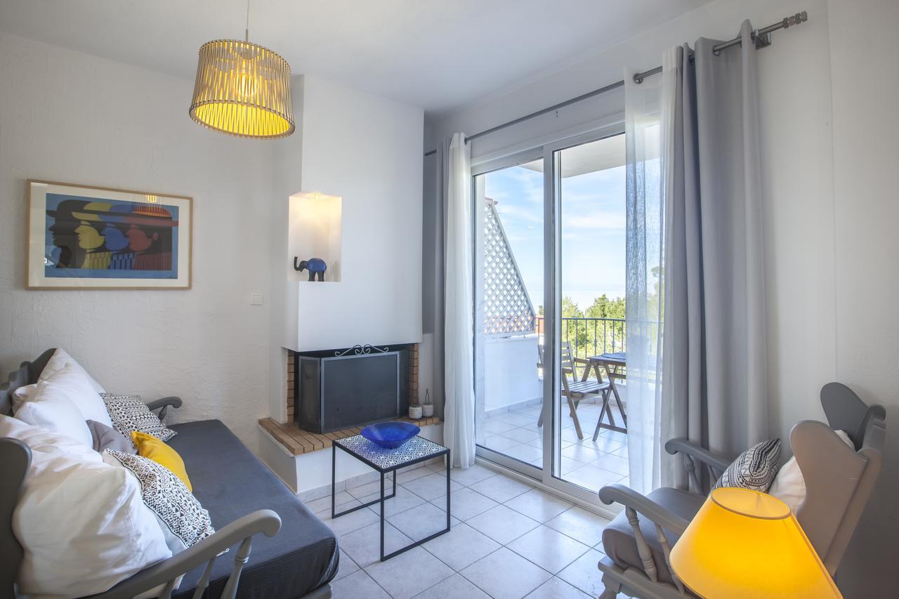 Alterra Vita Apartments Neos Marmaras Exterior photo